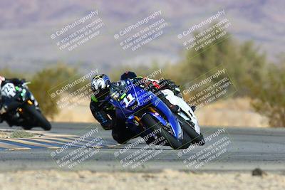 media/Jan-16-2022-CVMA (Sun) [[7f3d92989d]]/Race 2 Supersport Middleweight/